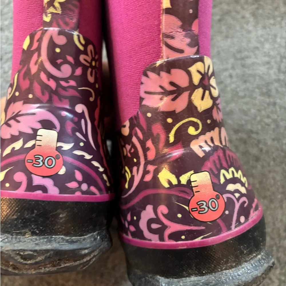 Bogs purple magenta Paisley Rain Boots size 1